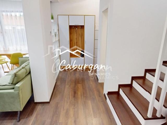 Duplex cu 4 camere, 97mp utili, mobilat, 2 parcari, Cristian