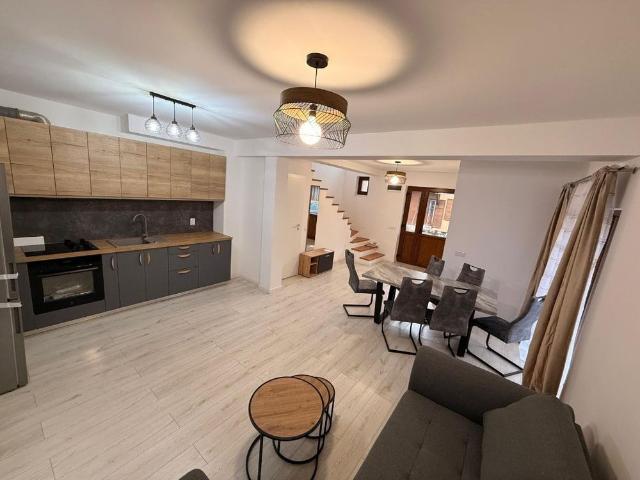 Duplex cu gradina la prima inchiriere zona Eroilor