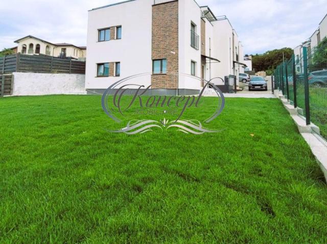 Duplex cu terasa tip rooftop si jacuzzi