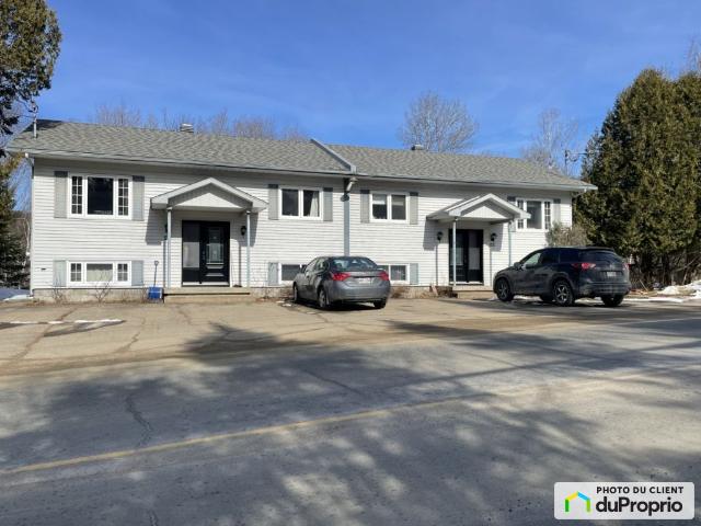 Duplex à vendre Lac Superieur 3 chambres 1 salle de bain #1099
