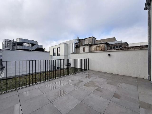 Duplex à vendre pour 535000 euro avec 3 chambres à coucher