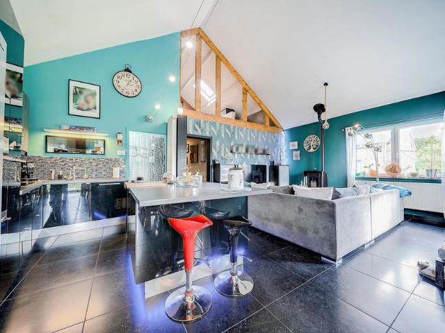 Duplex à vendre pour 248500 euro avec 4 chambres à coucher