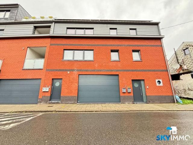 Duplex à vendre pour 299000 euro avec 4 chambres à coucher