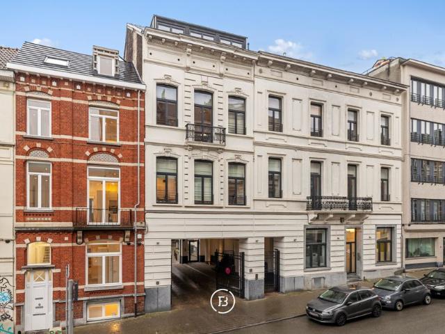 Duplex à vendre pour 310000 euro avec 1 chambres à coucher