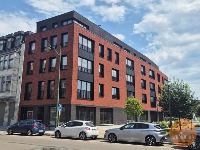 Duplex à louer pour 1500 euro avec 2 chambres à coucher