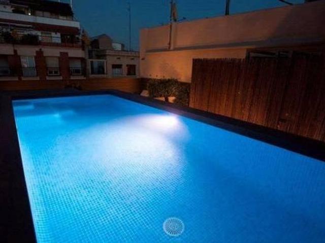 Duplex amueblado con piscina en Eixample
