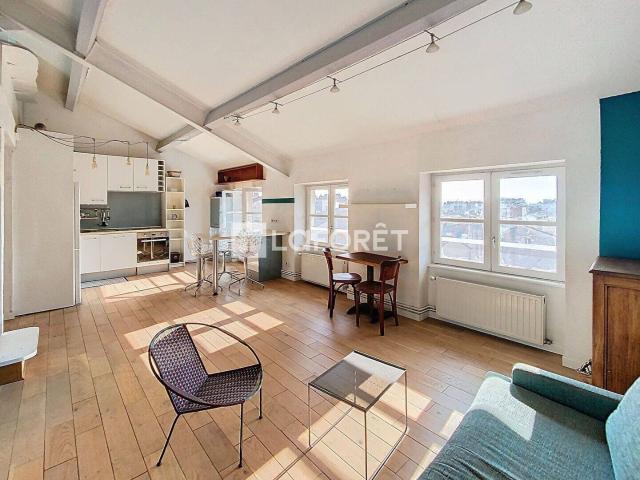 Duplex Ancien avec Vue sur Fourvière et les Toits de Lyon