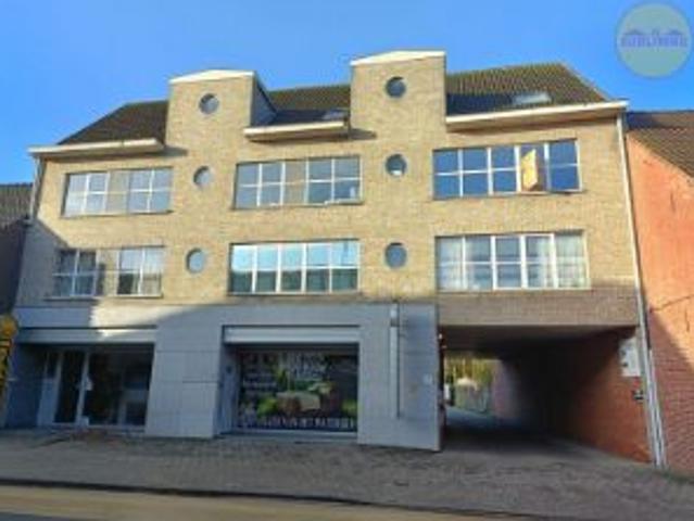 Duplex appartement 100 m² met 3 slaapkamers en garage i.