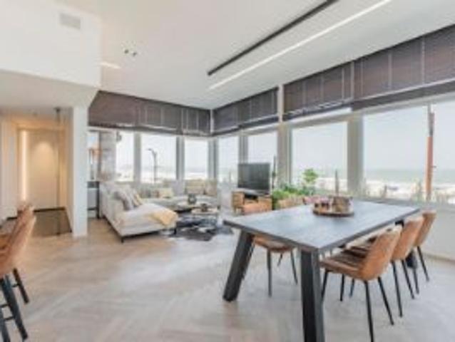 Duplex appartement met breed zeezicht 3 slaapkamers