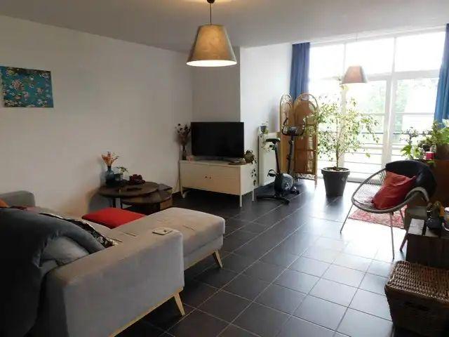 Duplex appartement met groot terras en garage