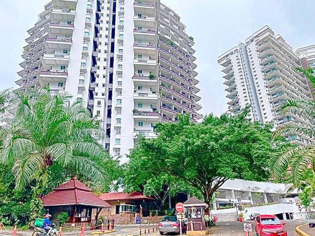 DUPLEX Armanee Terrace 1 Condominium Petaling Jaya Selangor