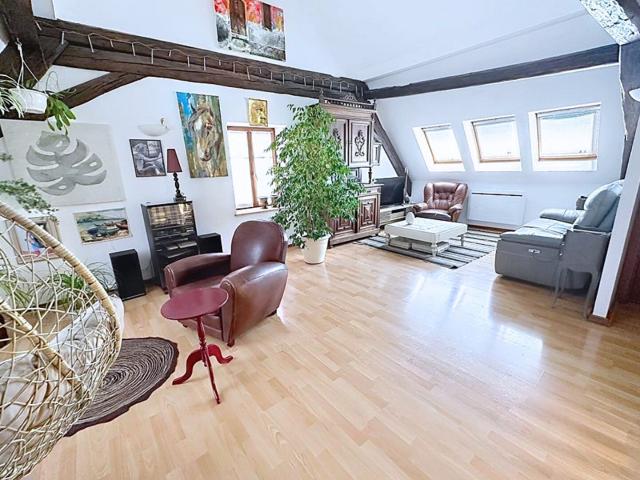 Duplex atypique de 130 m2 en hyper centre avec parking
