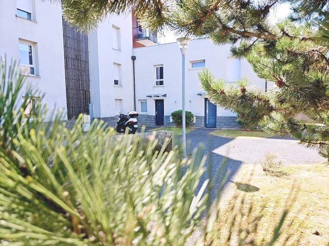 Duplex aux allures de maison / 62,25 m2 avec extérieur et parking privatif Marly, secteur Rhonelle