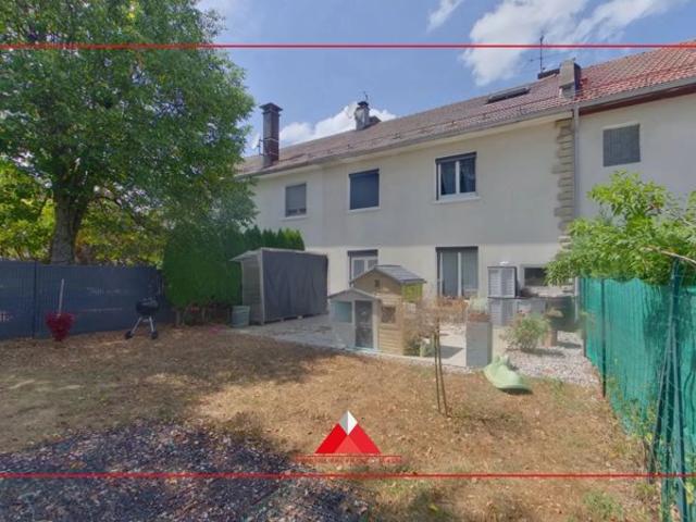 Duplex avec terrain et garage