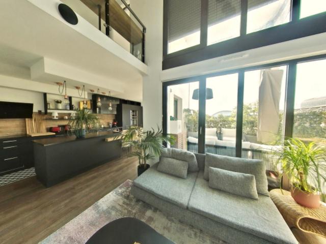 Duplex avec terrasse Asnieres sur Seine