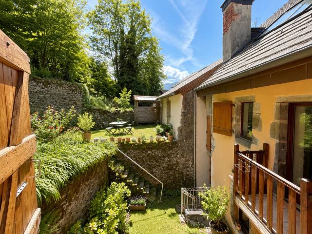 DUPLEX AVEC TERRASSE ET JARDIN PRIVATIF INVESTISSEMENT LOCATIF SÉCURISÉ