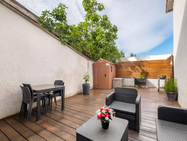 Duplex avec jardin et place de parking
