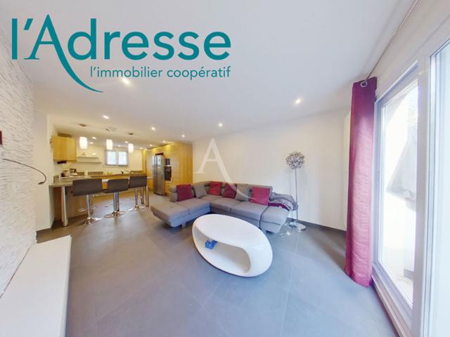 DUPLEX avec jardinet + BOX + 3 chambres
