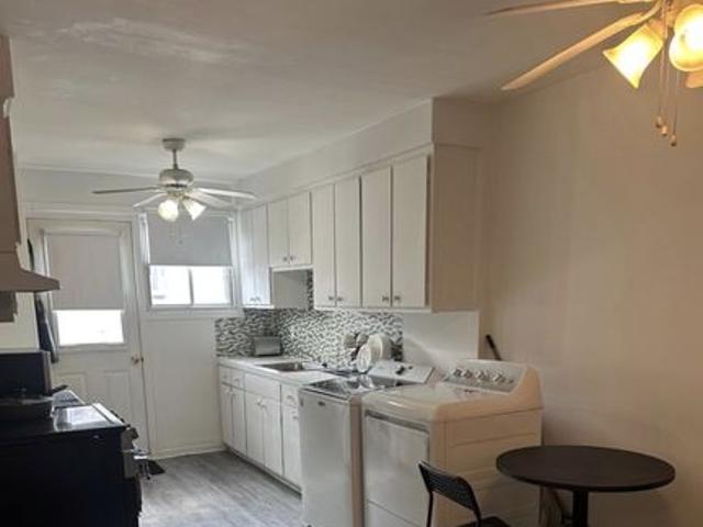 Duplex Grand 5 1/2 à Louer