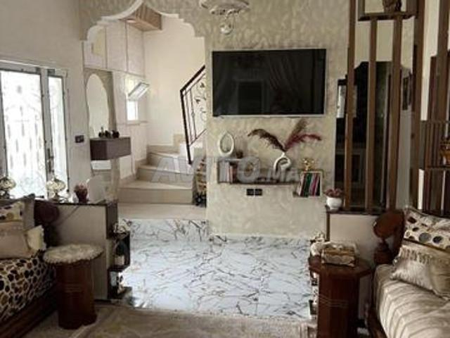 Demi villa en forme de Duplex à vendre