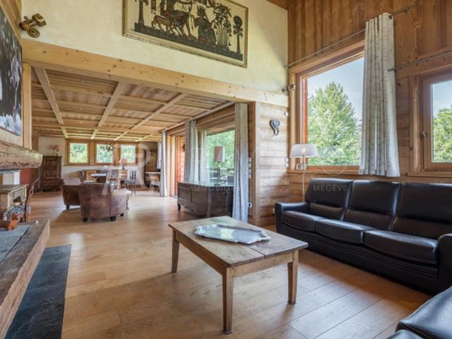 Duplex d'exception au coeur d'un environnement naturel et pré