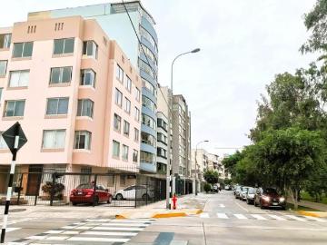 DUPLEX DE 3 DORMITORIOS + ESTUDIO POR EL PENTAGONITO