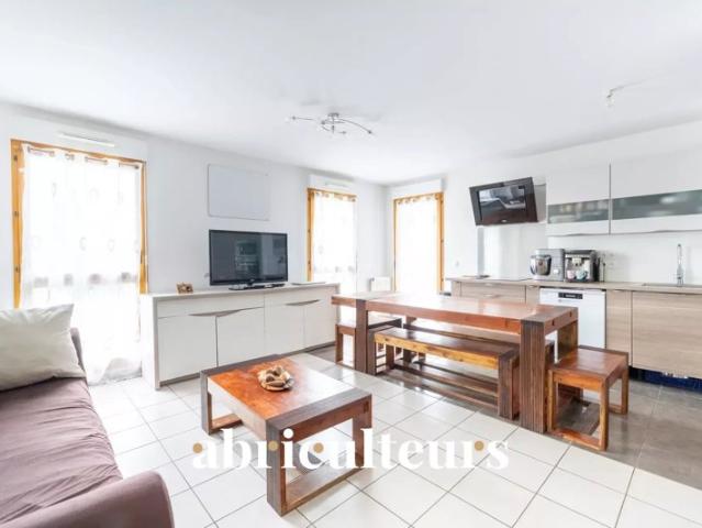 Duplex de 3 pièces de 62m2 avec terrasse en vente à Herblay sur Seine Idéal pour les familles