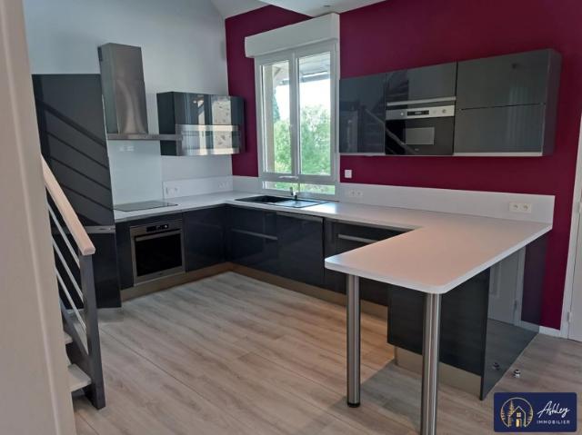 Duplex de 128 m2 à louer à Trizac