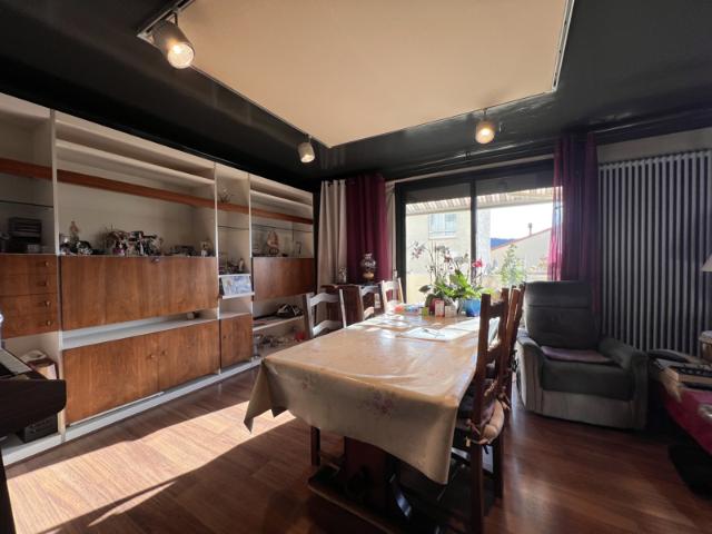 duplex de 120 m2 env à deux pas du Port
