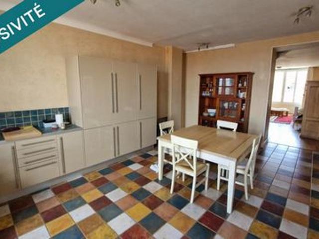 DUPLEX DE 150 M2 DANS LE CENTRE HISTORIQUE DE MONTFERRAND