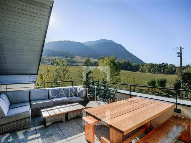Duplex de luxe de 2 chambres en vente Annecy le Vieux, France