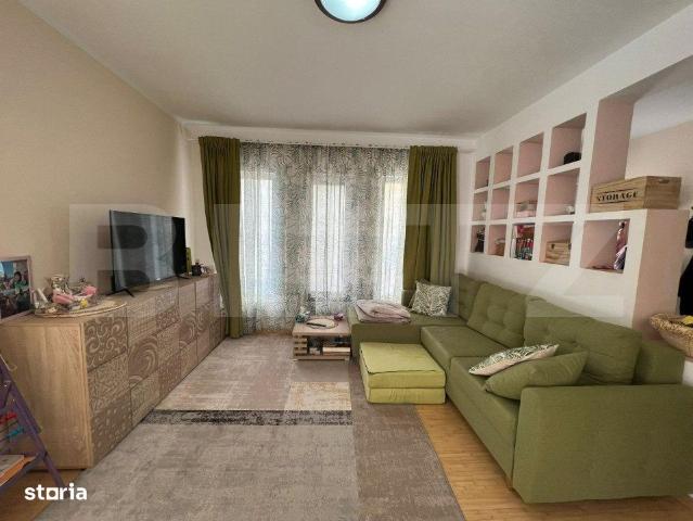 Duplex de 4 camere, 120 mp, 2 parcari, gradina, zona Terra
