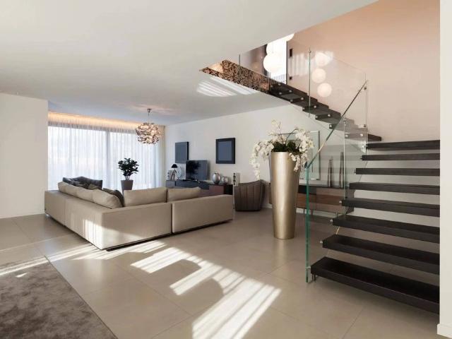 Duplex de 4 pièces de luxe en vente Versailles, France