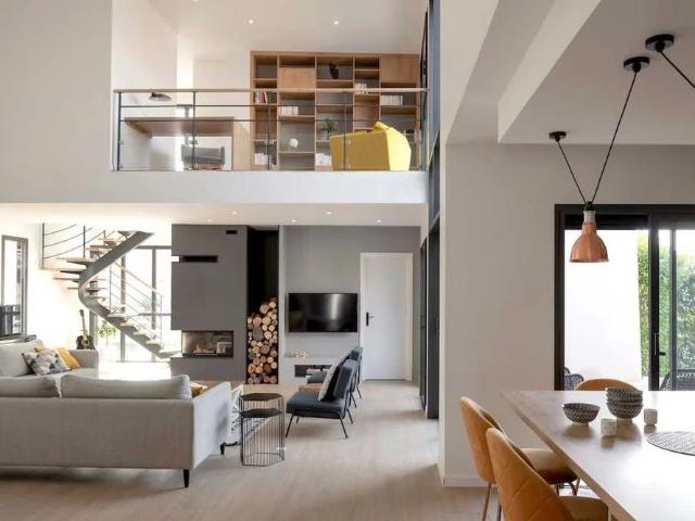 Duplex de 4 pièces de luxe en vente Les Lilas, Île de France