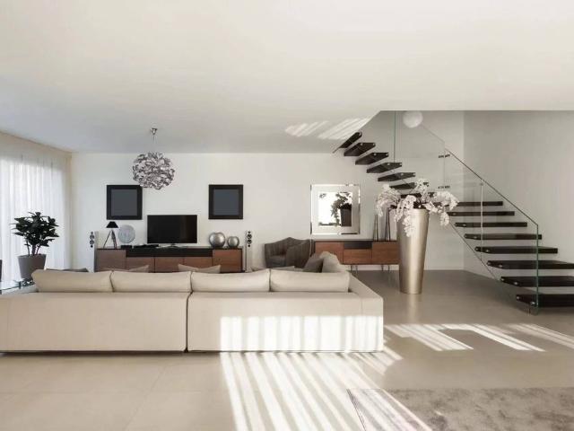 Duplex de luxe de 3 chambres en vente Suresnes, France