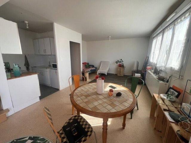 Duplex de 4 pièces principales