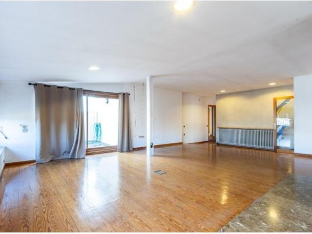 DÚPLEX DE 5 HABITACIONES Y TERRAZA EN PLENO CENTRO DE SABADELL