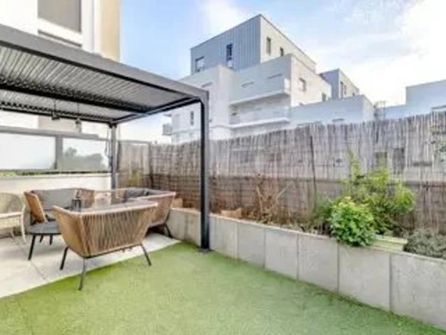 Duplex de 81m², 4 pièces, Terrasse, parking