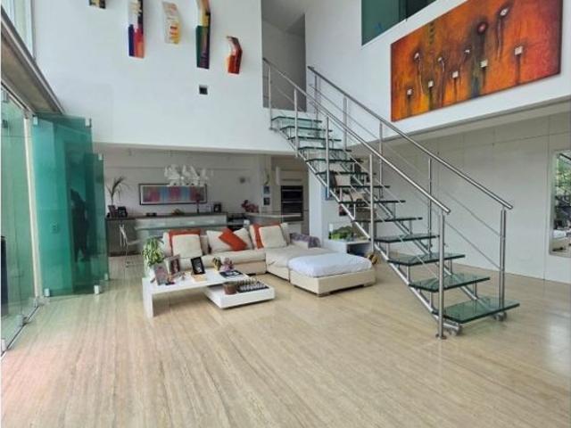Duplex de alto standing en venta Nueva Caracas, Venezuela
