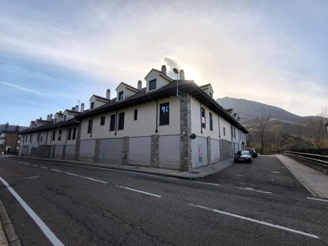 Dúplex de dos habitaciones en Puebla de Lillo