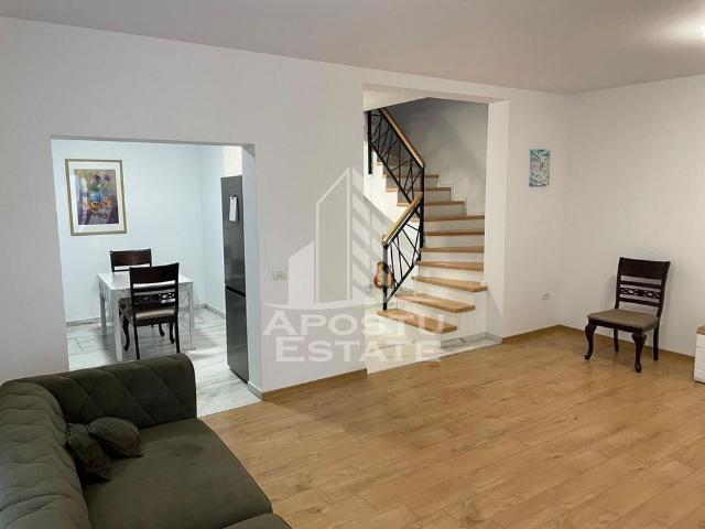 Duplex de inchiriat cu 5 camere, 3 bai, pe 2 Nivele, grad.