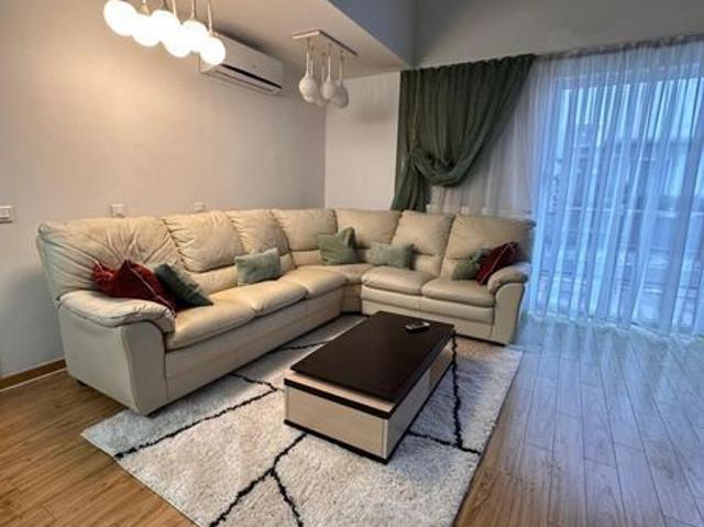 Duplex de inchiriat etaje 5 si 6 2 camere