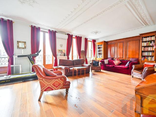 Duplex de luxe de 3 chambres en vente Bastille, République, Nation Alexandre Dumas, France
