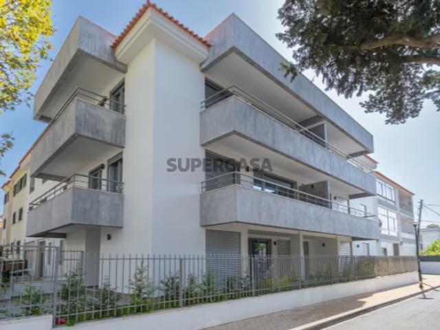 Duplex de luxo T3+1 com Mezanino, em Carcavelos
