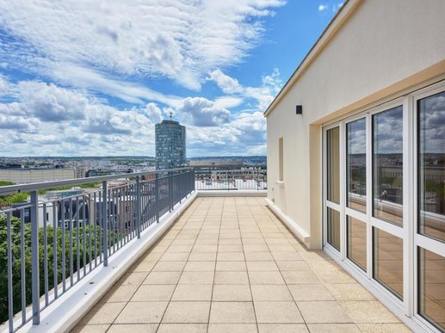 Duplex dernier étage | 137 m² | Terrasse 70 m² | Paris 15