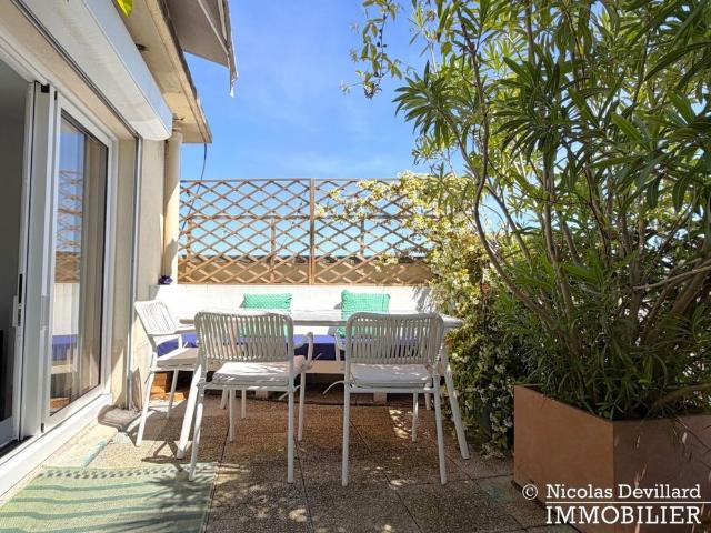 Duplex dernier étage avec vues, terrasses et soleil