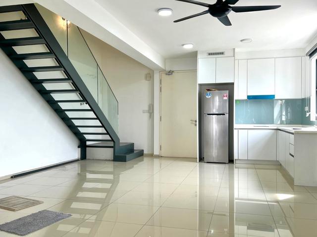 DUPLEX DREAM Iconic Eko Cheras Unit with Direct Mall Access for Sale