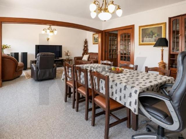 Duplex em Alfornelos