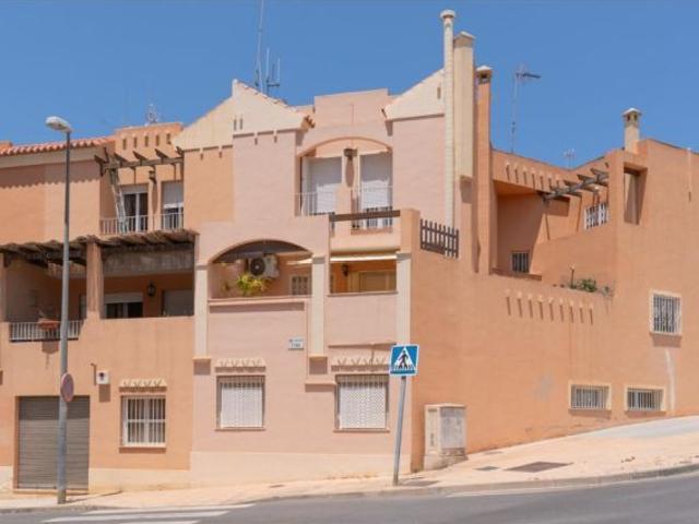 DUPLEX EN CRUZ DE CARAVACA