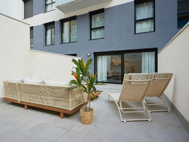 Dúplex en alquiler en calle De Castelao, Hospitalet de Llobregat, L´, de 107 m² 3 habitaciones por 2.068